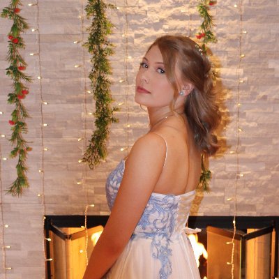 Profile Photo of Courtney Schoen (@CourtneySchoe11) on Twitter