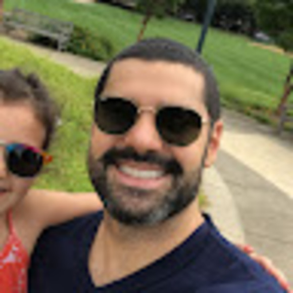 Profile Picture of André Sobral (@asobral01) on Poshmark