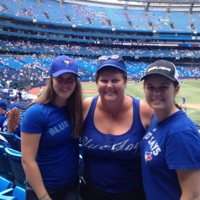Profile Picture of Loretta Sinclair (@LorettaSinclair) on Twitter