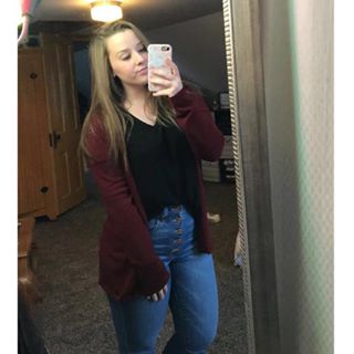 Profile Picture of Kylee Hanson (@kylee.sue.73) on Facebook