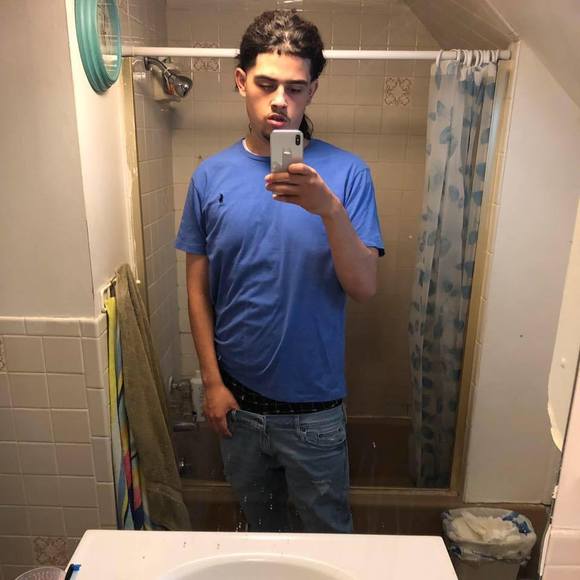 Profile Picture of Shaadii Mann (@shaadiiboyy) on Poshmark