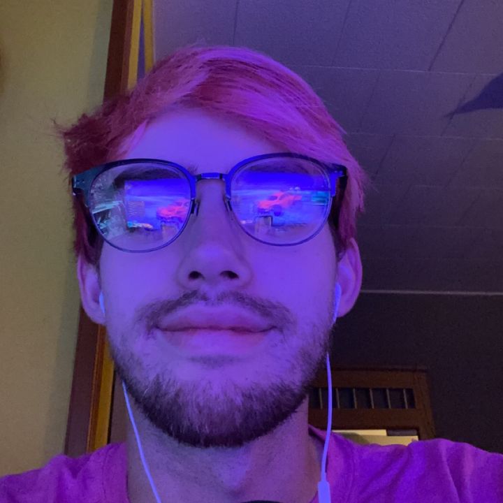 Profile Picture of miro (@michaelrosencrans) on Tiktok