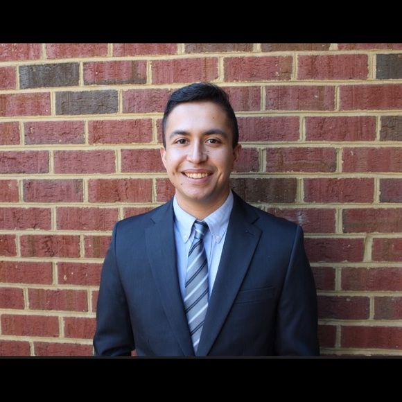 Profile Picture of Brandon Toledo (@bmtoledo) on Poshmark