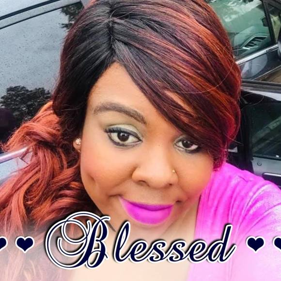 Profile Picture of Brandie Hill (@brandiehill983) on Poshmark