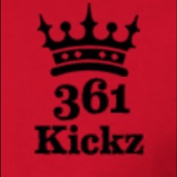 Profile Picture of Nick Rivera (@baseball01095) on Poshmark