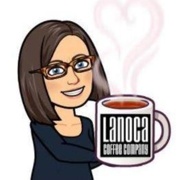 Profile Picture of Sandy Wright (@lanocawife) on Poshmark