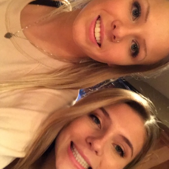 Jordan Heruth - Poshmark Profile Picture of Jordan Heruth (@jordan_heruth) on Poshmark