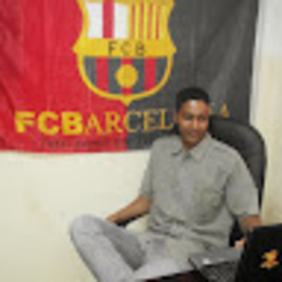 Profile Picture of Khattab Ahmed (@khattab_ahmed) on Poshmark