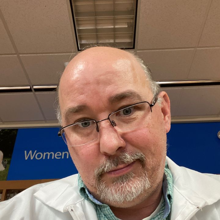 Profile Picture of Robert burden (@thevisioncenterbob) on Tiktok