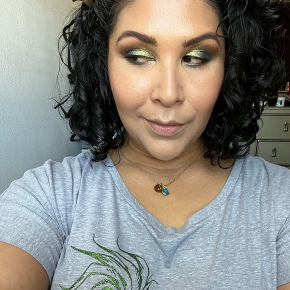 Profile Picture of Sybil Lopez (@divasybil1) on Poshmark