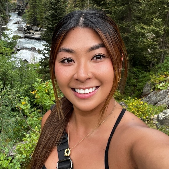 Profile Picture of Quang Pham (@phamtinu) on Poshmark