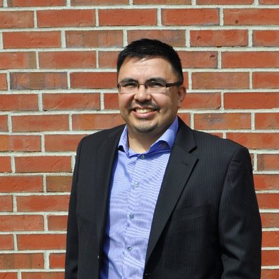 Profile Picture of Dave Sena (@iamdavesena) on Twitter