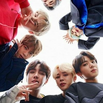 Profile Picture of Lachimolala (@lance_amelia) on Twitter