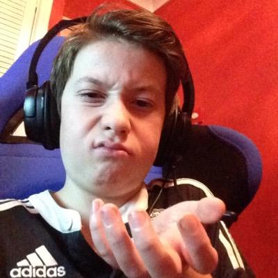 Profile Picture of James Boxwell (@JamesBoxwell) on Twitter