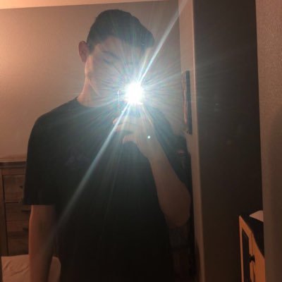 Profile Picture of Enrique Ponce (@Enrique61432705) on Twitter