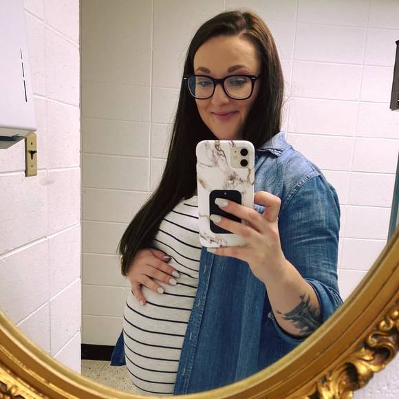 Profile Picture of Lynnea Lehmeier (@lehmeiel) on Poshmark
