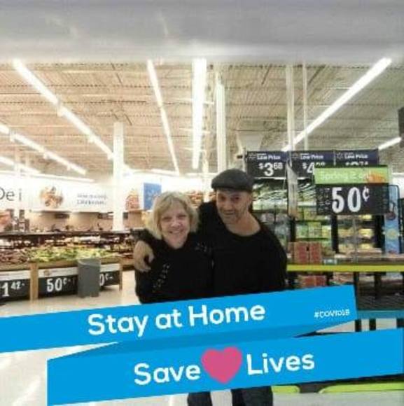 Profile Picture of Sandra Desisto (@sandydesisto) on Poshmark