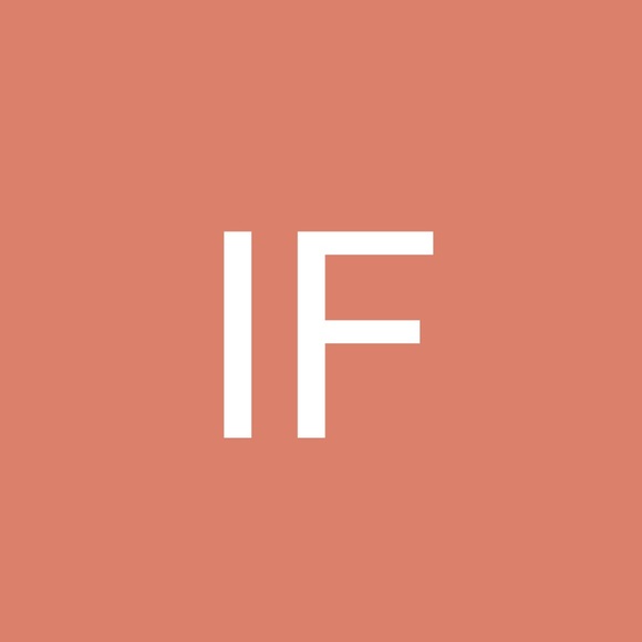 Profile Picture of Iain Filkins (@quadcake) on Poshmark