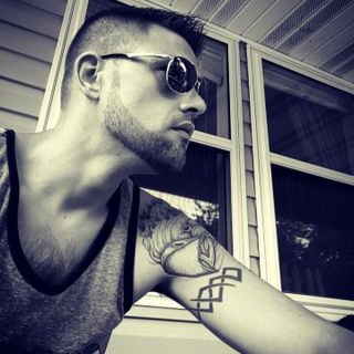 Caleb English - Twitter Profile Picture of Caleb English (@N0N0TR3ALLY) on Twitter