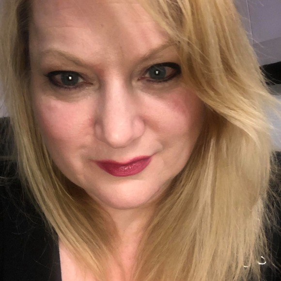 Profile Picture of Sandy Marchand (@jwyl) on Poshmark