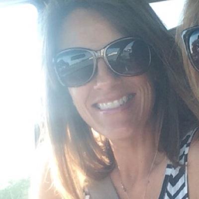 Profile Picture of Michelle Smith (@meshell_smith1) on Twitter