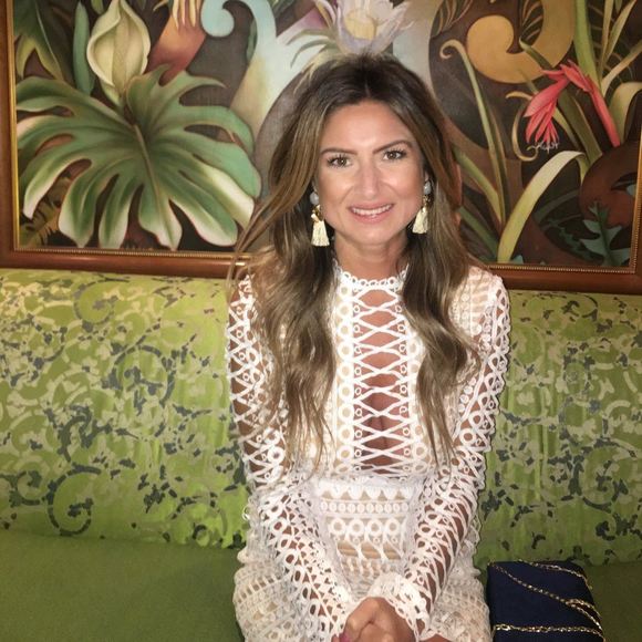 Profile Picture of Katie Sinnett (@katiesinnett) on Poshmark