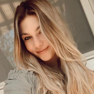 Profile Picture of Vanessa Anne (@Vanessa-Anne) on Facebook