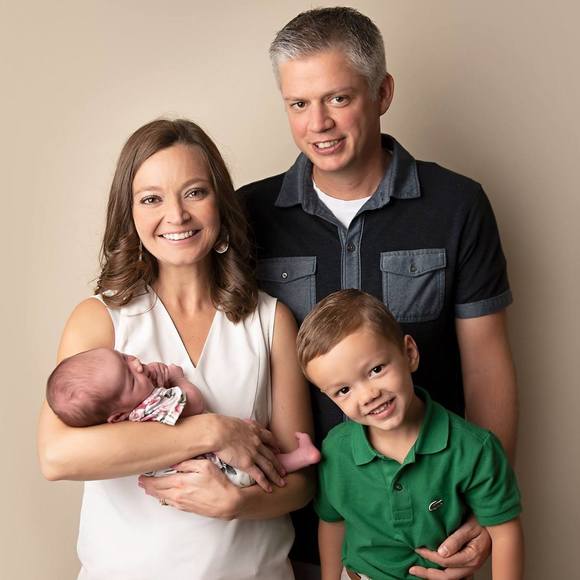 Profile Picture of Victoria Ginavan (@vtlentz) on Poshmark