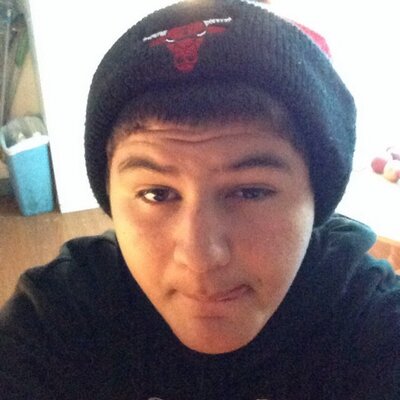 Profile Picture of Aaron Manzo (@Unique_Aloha) on Twitter