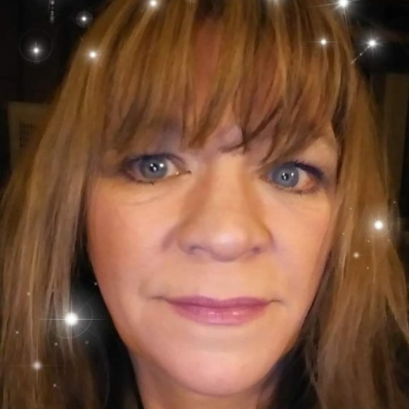 Profile Picture of Christina Kunka (@keatta3) on Poshmark