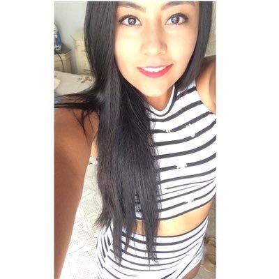 Profile Picture of Aura Velasquez (@auravqz) on Twitter