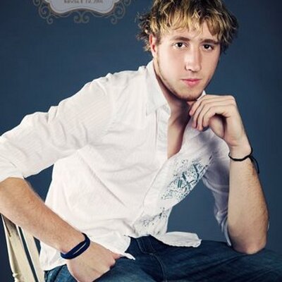 Profile Picture of Benjamin Carson Wall (@Wall94_) on Twitter