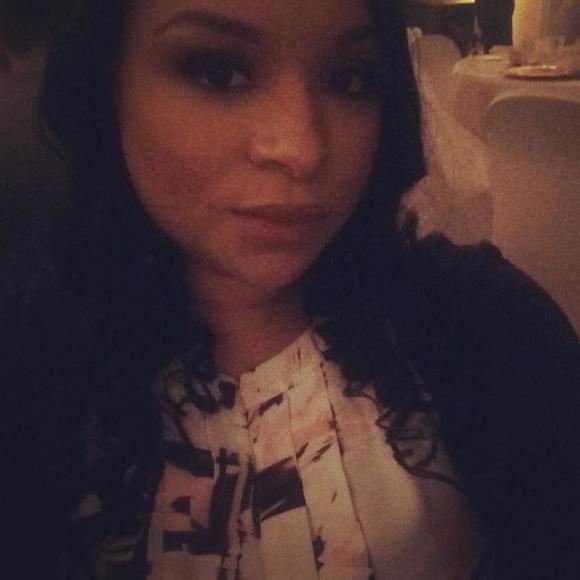 Profile Picture of Bibi Rodriguez (@lourdes8989) on Poshmark