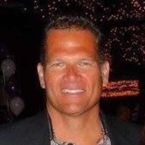 Profile Picture of Christian David (@christiantdavid) on Poshmark