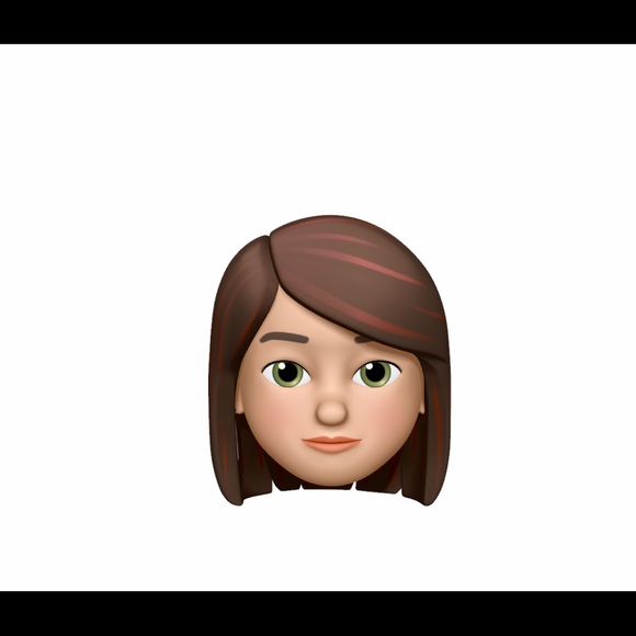 Profile Picture of Mitzi S (@mitzi576) on Poshmark