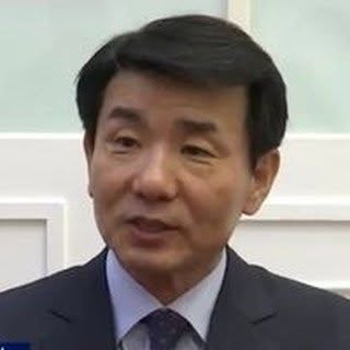 Profile Picture of Wook Hur (@wook.hur) on Instagram