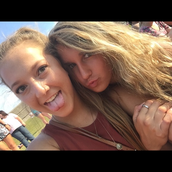 Profile Picture of Kendall Gravitt (@kendallegravitt) on Poshmark