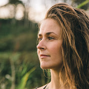 Profile Picture of Kate Finn Yoga (@katefinnyoga9979) on Youtube