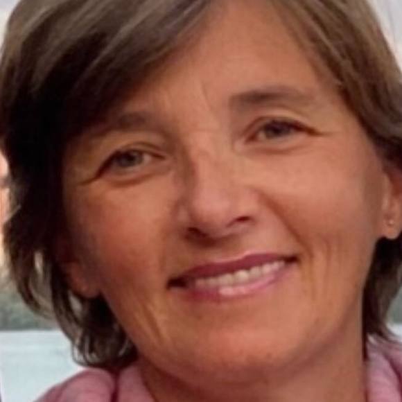 Profile Picture of Alex Reznik (@alex_reznik) on Poshmark