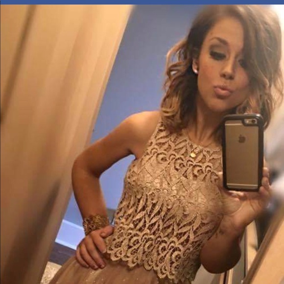 Profile Picture of Shawnna Dyer (@lavishlady28) on Poshmark