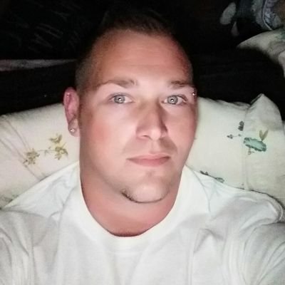 Profile Picture of Dustin Neitch (@Dus10Lee1) on Twitter