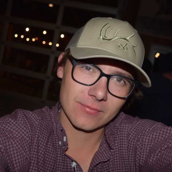 Profile Picture of Thomas 🌸🌸🧸 (@thomas_birn) on Tiktok