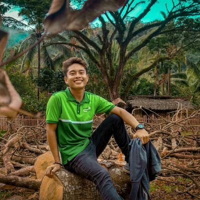 Profile Picture of K E V I N (@KevinOliva) on Twitter