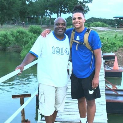 Profile Picture of Jay Hinson Sr (@jjsdd4) on Twitter