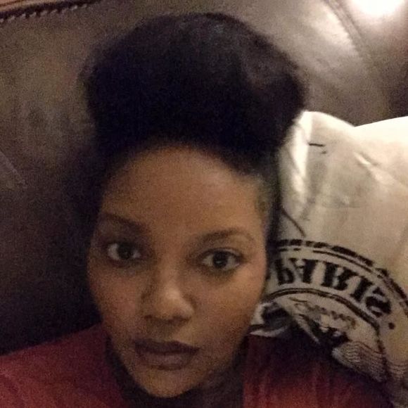 Profile Picture of Penny Hooks (@penny_hooks) on Poshmark