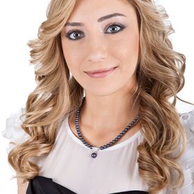 Profile Picture of Joelle Thatcher (@joellethatcher) on Pinterest