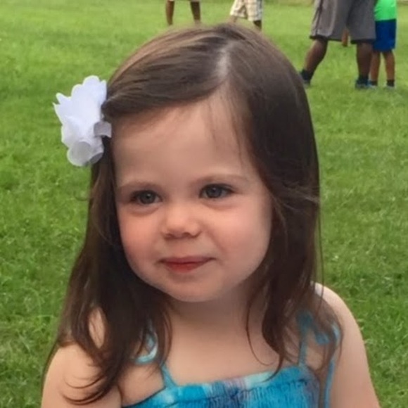 Profile Picture of Nicole Bukowski (@nbukowski) on Poshmark