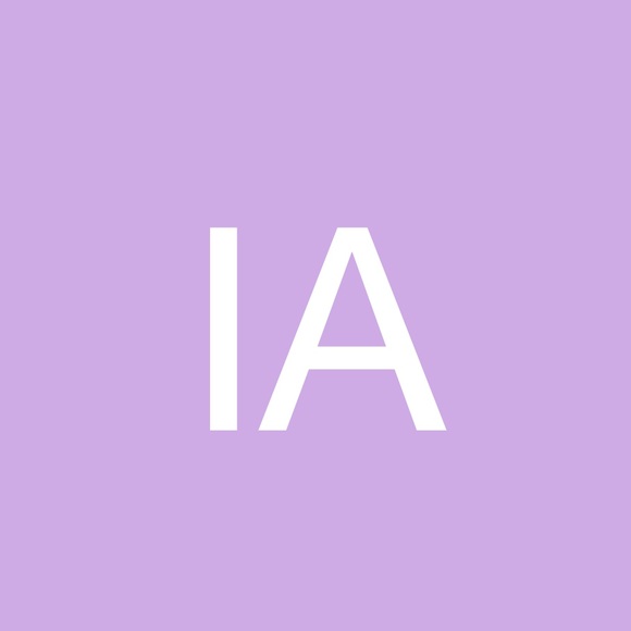 Profile Picture of Ida Alvarado (@abigailemily) on Poshmark