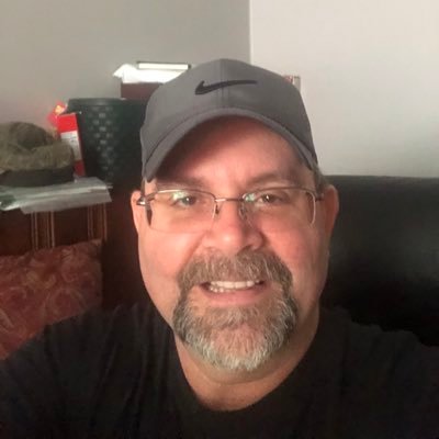 Profile Picture of Tom Strause (@StrauseThomas) on Twitter