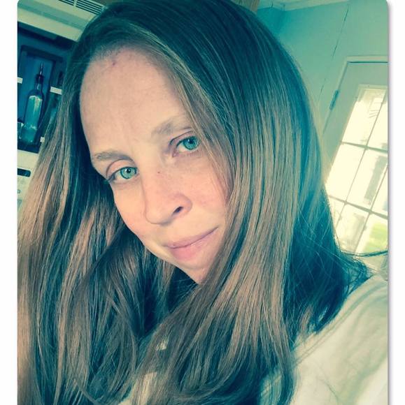 Profile Picture of Josie Thompson (@jet84) on Poshmark